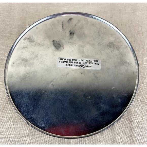 Vintage Metzke Santa Tin Pewter Old Saint Nick Christmas Can 6" - Picture 5 of 7